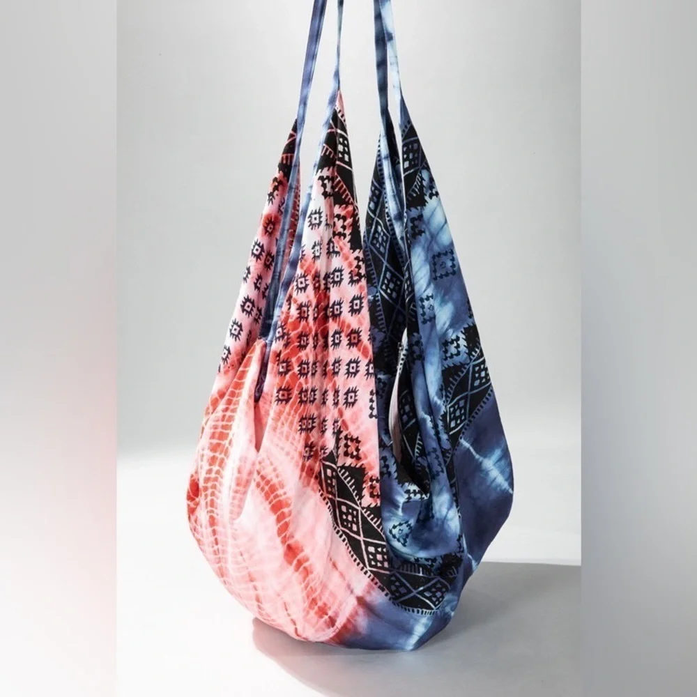 Ruggine American Flag Hippie Bohemian Ethnic Hobo Chic Yoga Shoulder Beach Bag